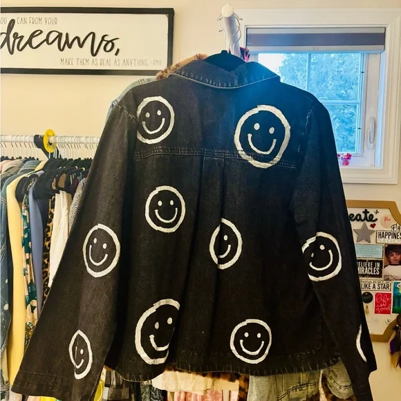 Dressed in Lala Happy Go Lucky Hand Painted Denim Jacket - Picture 4 of 5